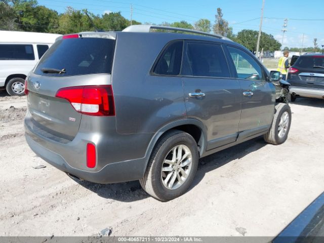 5XYKT3A63FG592839 KIA SORENTO LX