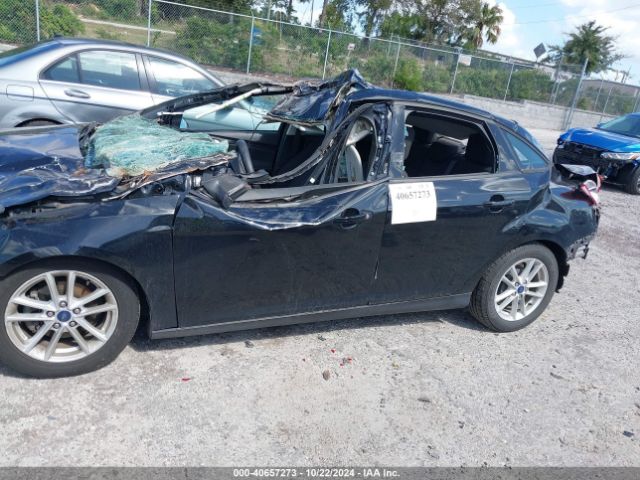 1FADP3F26GL400599 Ford FOCUS SE