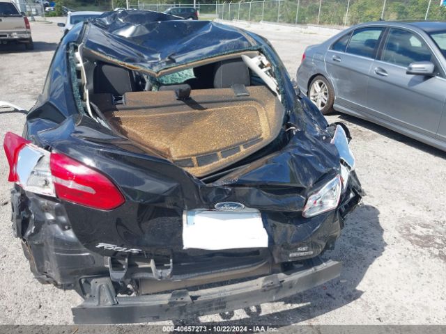 1FADP3F26GL400599 Ford FOCUS SE