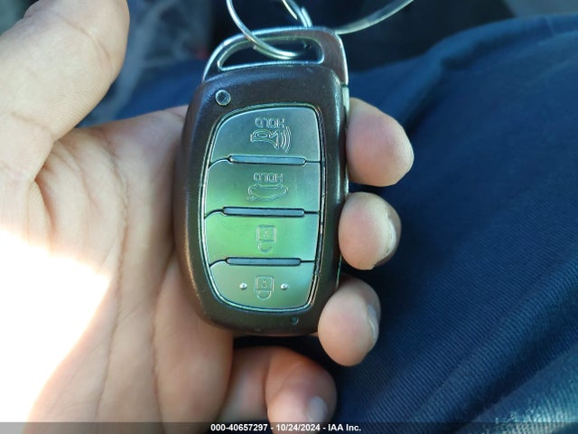 Hyundai SONATA SEL 2019 5NPE34AF4KH750997 Image 11