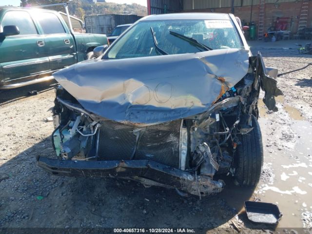 2T1BURHE2EC105167 Toyota COROLLA LE