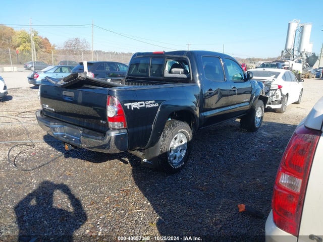 Toyota Tacoma Double Cab 2014 5TFLU4EN3EX097576 Image 4