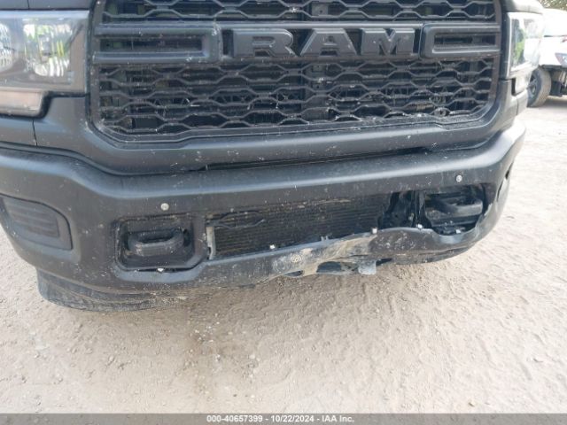3C6UR5CLXPG556145 RAM 2500 Tradesman  4x4 6'4 Box