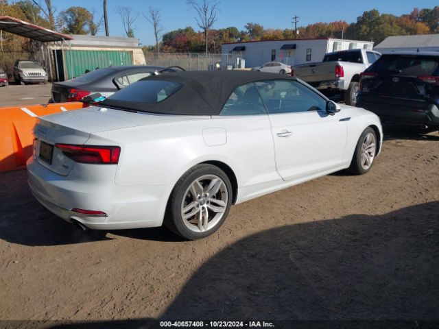 WAUYNGF54KN009383 Audi A5 45 Premium