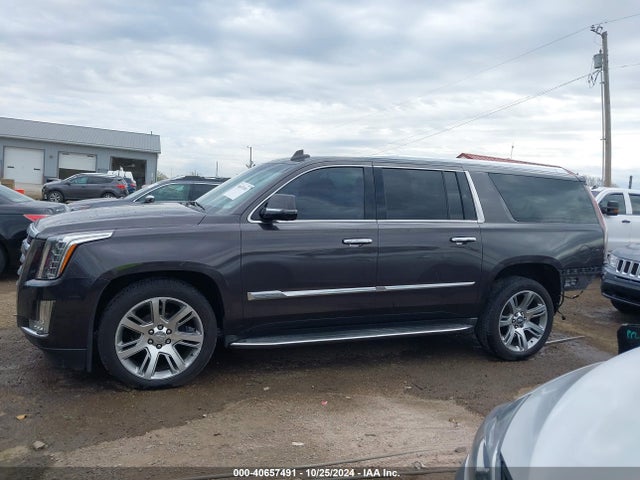 1GYS4SKJ1FR518793 Cadillac Escalade Esv Luxury