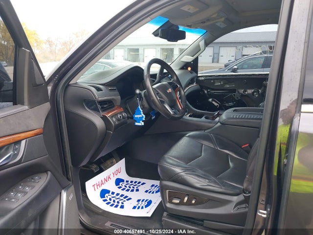 1GYS4SKJ1FR518793 Cadillac Escalade Esv Luxury