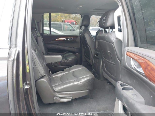 1GYS4SKJ1FR518793 Cadillac Escalade Esv Luxury