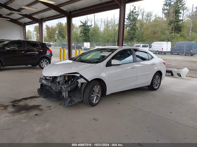 Toyota Corolla Le Plus 2014 2T1BURHE0EC046927 Image 2