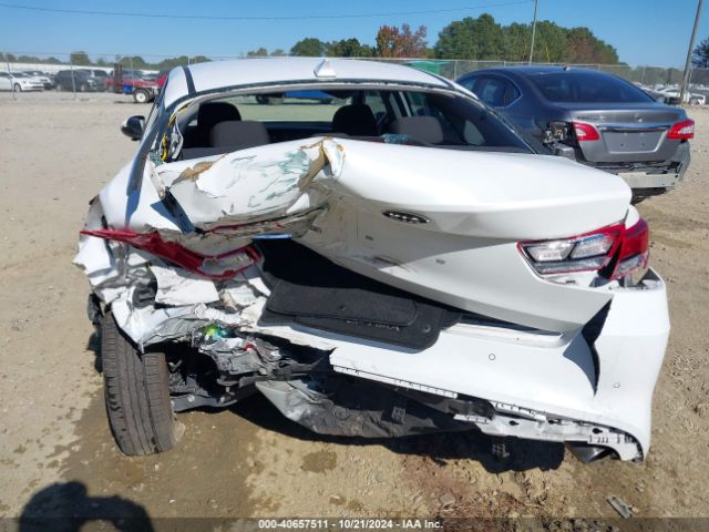5XXGT4L32JG235891 KIA Optima Lx