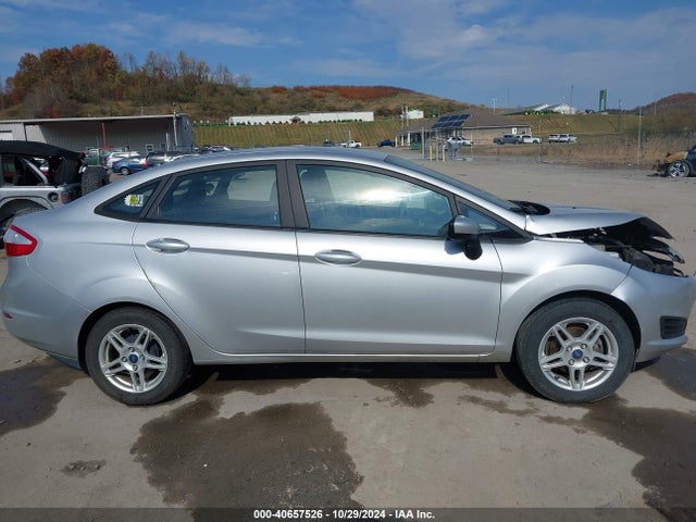 Ford FIESTA SE 2019 3FADP4BJXKM107878 Image 14