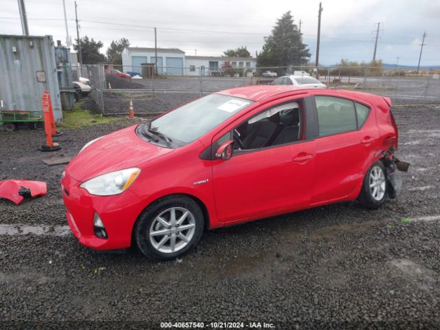 JTDKDTB3XE1566562 Toyota Prius C Four