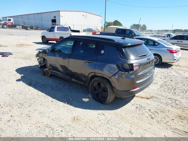 3C4NJDBBXKT630963 Jeep Compass Altitude 4x4