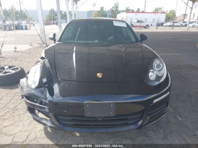 WP0AA2A79GL002380 Porsche PANAMERA 4
