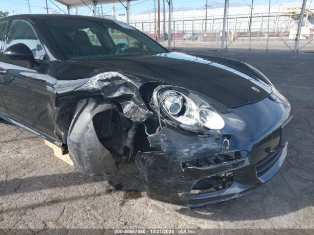 WP0AA2A79GL002380 Porsche PANAMERA 4