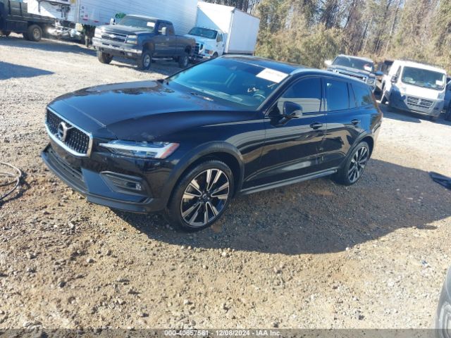 YV4102WK9M1071560 Volvo V60 Cross Country T5