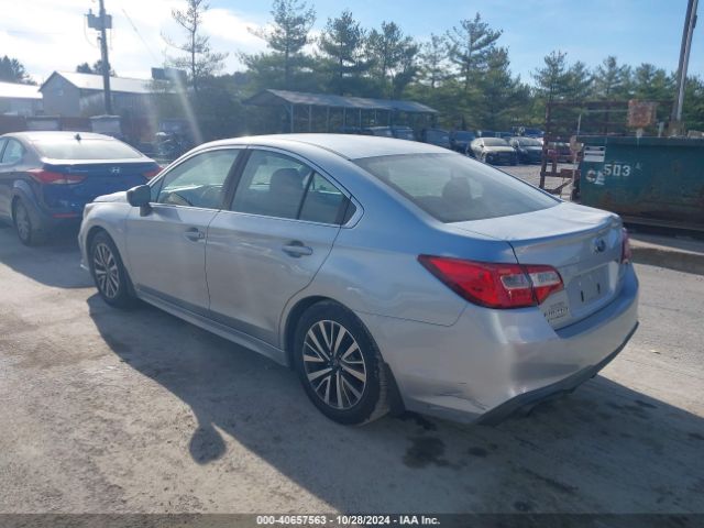 2018 SUBARU LEGACY 4S3BNAB64J3017160 Photo 2