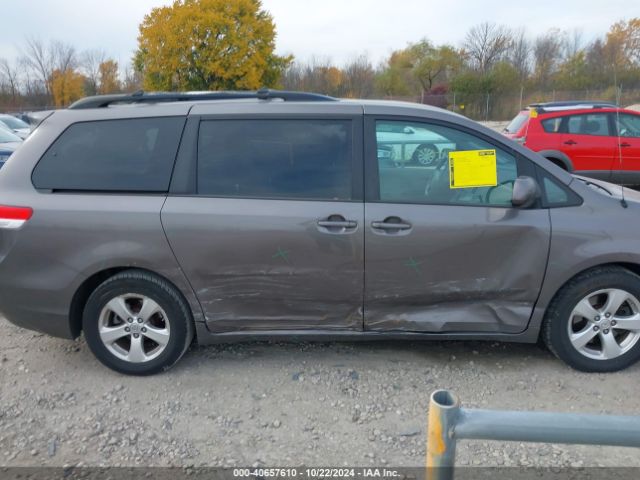 5TDKK3DC6ES409052 Toyota Sienna Le V6 8 Passenger