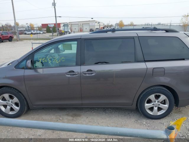 5TDKK3DC6ES409052 Toyota Sienna Le V6 8 Passenger