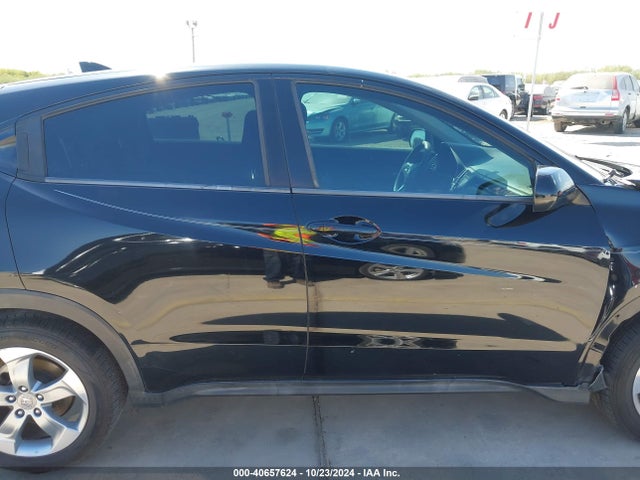 Honda HR-V LX 2016 3CZRU5H3XGM750272 Image 14