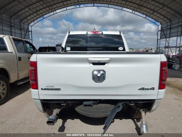 1C6SRFJT8MN810244 RAM 1500 Laramie  4x4 5'7 Box
