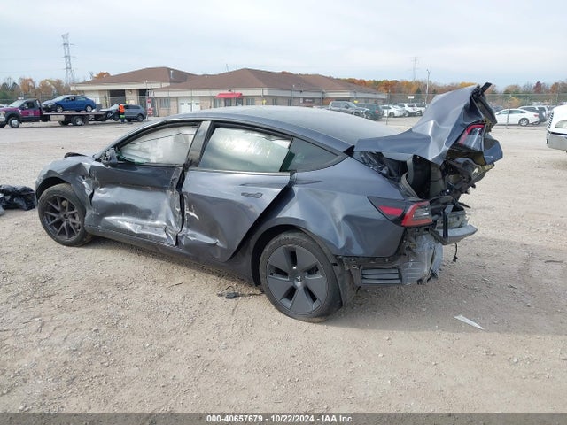 2023 TESLA MODEL 3 5YJ3E1EB9PF634742 Photo 2
