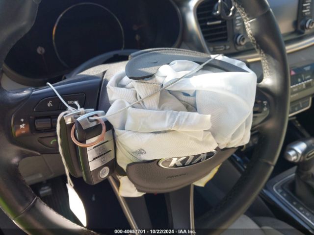 5XYPK4A57HG312736 KIA Sorento 3.3l Sx