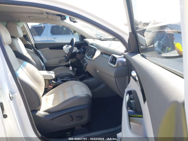 5XYPK4A57HG312736 KIA Sorento 3.3l Sx