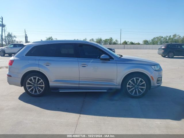WA1LAAF70JD051281 Audi Q7 3.0t Premium