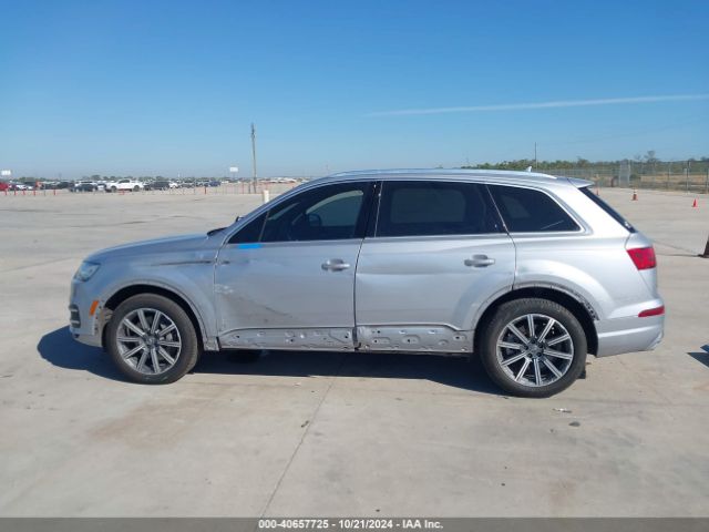 WA1LAAF70JD051281 Audi Q7 3.0t Premium
