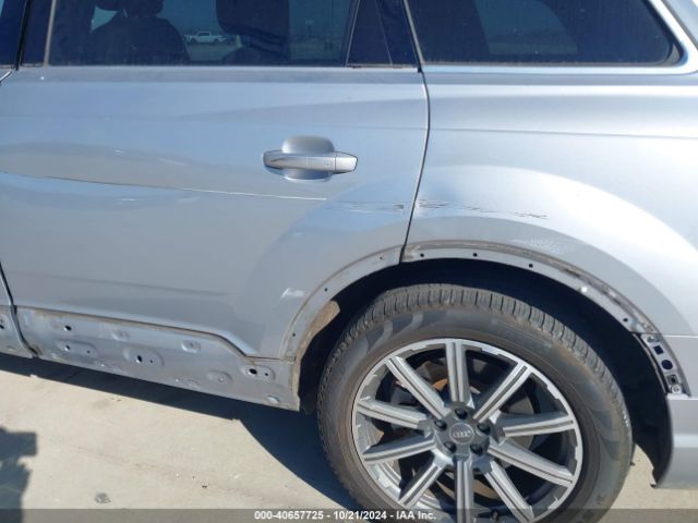 WA1LAAF70JD051281 Audi Q7 3.0t Premium