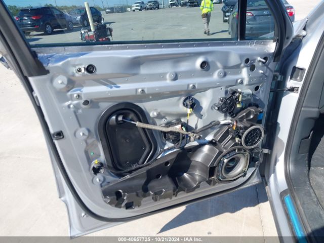 WA1LAAF70JD051281 Audi Q7 3.0t Premium