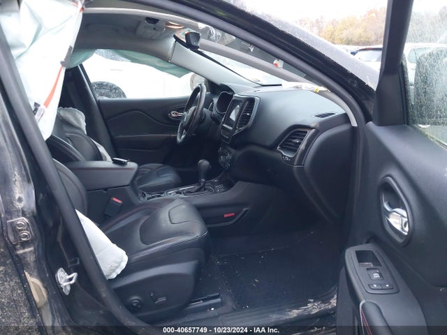 1C4PJMBX1KD130880 Jeep Cherokee Trailhawk Elite 4x4