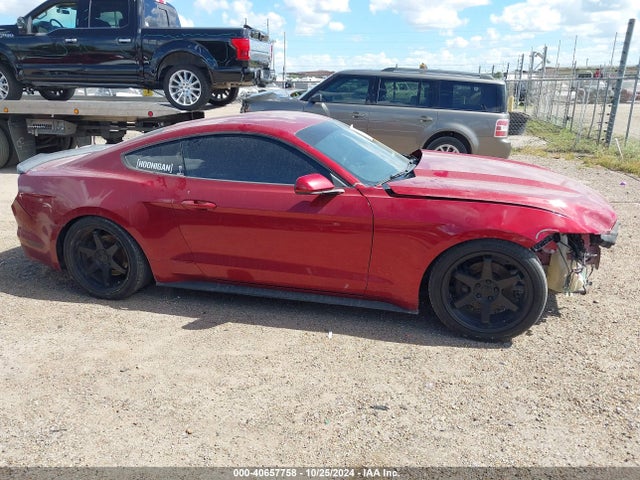 Ford Mustang Ecoboost 2017 1FA6P8THXH5211975 Image 14