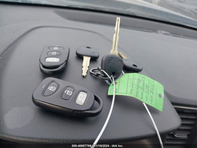 Hyundai ELANTRA SE 2017 5NPD84LF7HH034422 Image 11