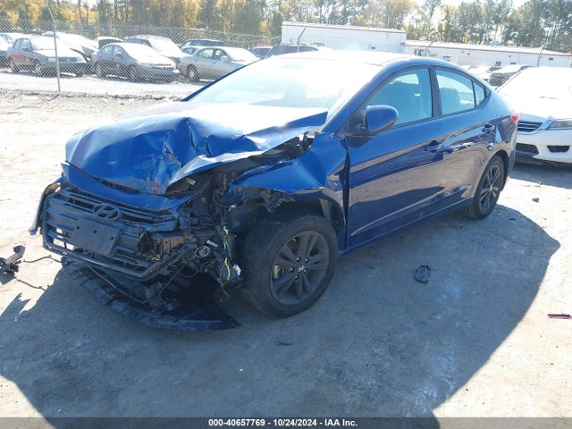 Hyundai ELANTRA SE 2017 5NPD84LF7HH034422 Image 2