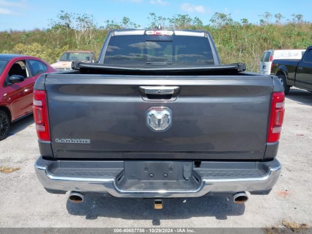 1C6RREJT7NN311929 RAM 1500 Laramie  4x2 5'7 Box