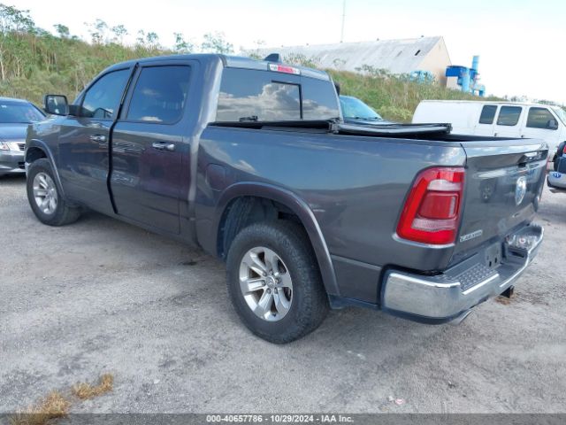 1C6RREJT7NN311929 RAM 1500 Laramie  4x2 5'7 Box