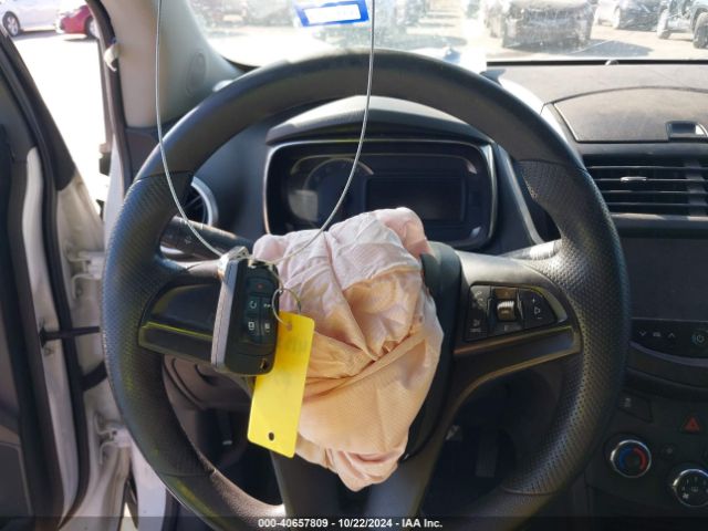 3GNCJKSB9FL215674 Chevrolet Trax 1ls