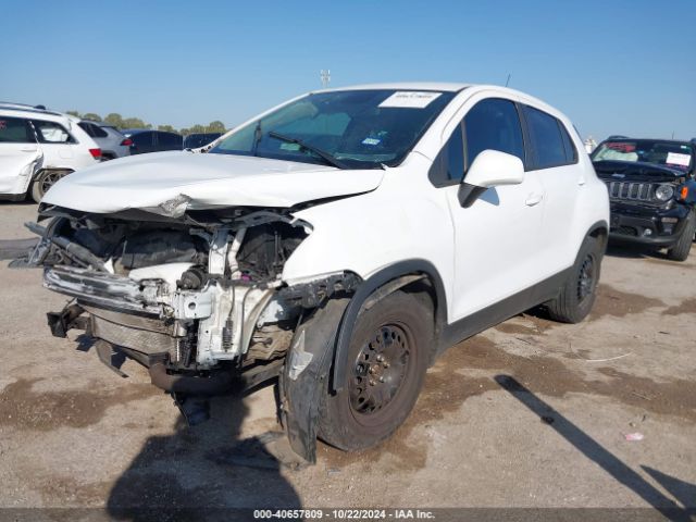 3GNCJKSB9FL215674 Chevrolet Trax 1ls