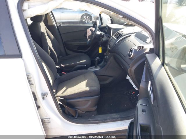 3GNCJKSB9FL215674 Chevrolet Trax 1ls