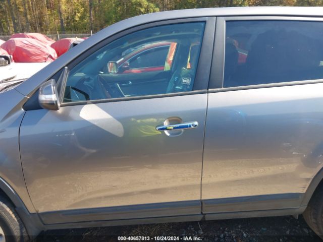 5XYKT3A6XEG477394 KIA SORENTO LX