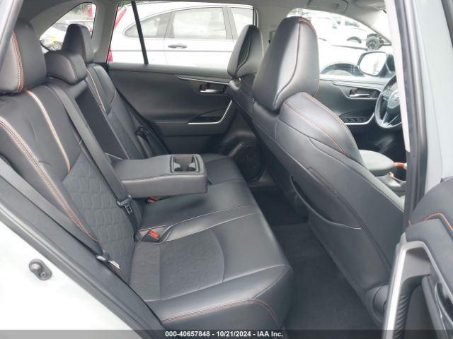 2T3J1RFV4NW276533 Toyota Rav4 Adventure