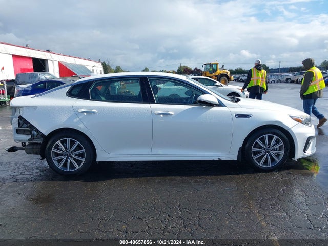 KIA OPTIMA EX 2019 5XXGU4L12KG339634 Image 14