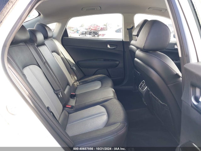 KIA OPTIMA EX 2019 5XXGU4L12KG339634 Image 8