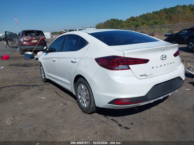Hyundai ELANTRA SE 2020 5NPD74LF3LH503100 Image 3