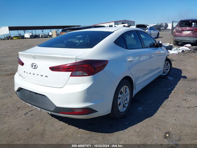 Hyundai ELANTRA SE 2020 5NPD74LF3LH503100 Image 4