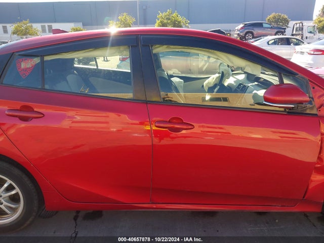 JTDKARFUXH3537781 Toyota Prius Three