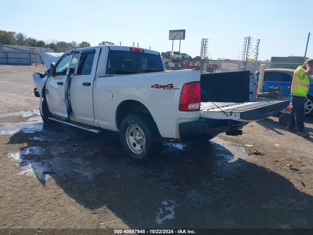 1C6RR7FG6KS607013 RAM 1500 Classic Tradesman  4x4 6'4 Box