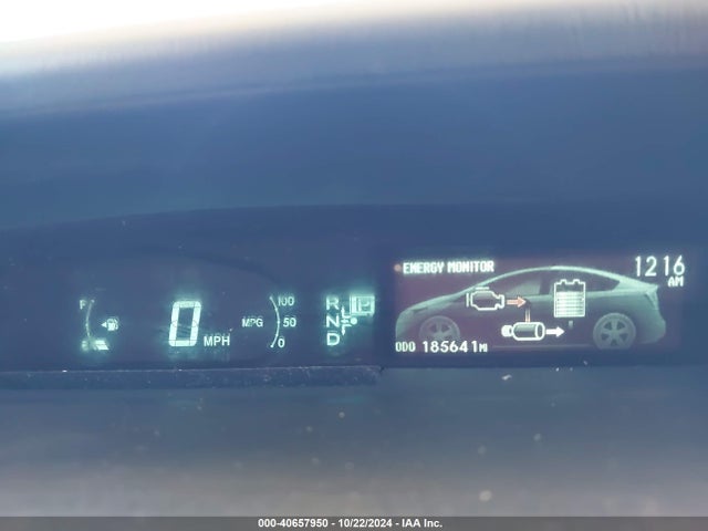 Toyota Prius Two 2014 JTDKN3DU9E1770420 Image 7
