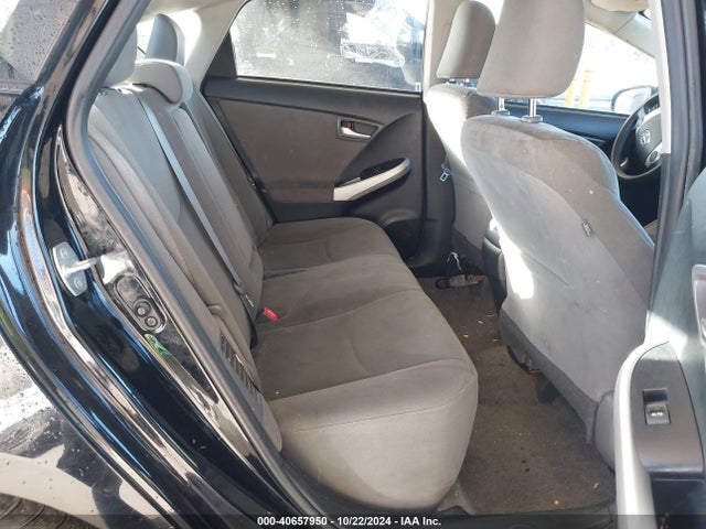 Toyota Prius Two 2014 JTDKN3DU9E1770420 Image 8
